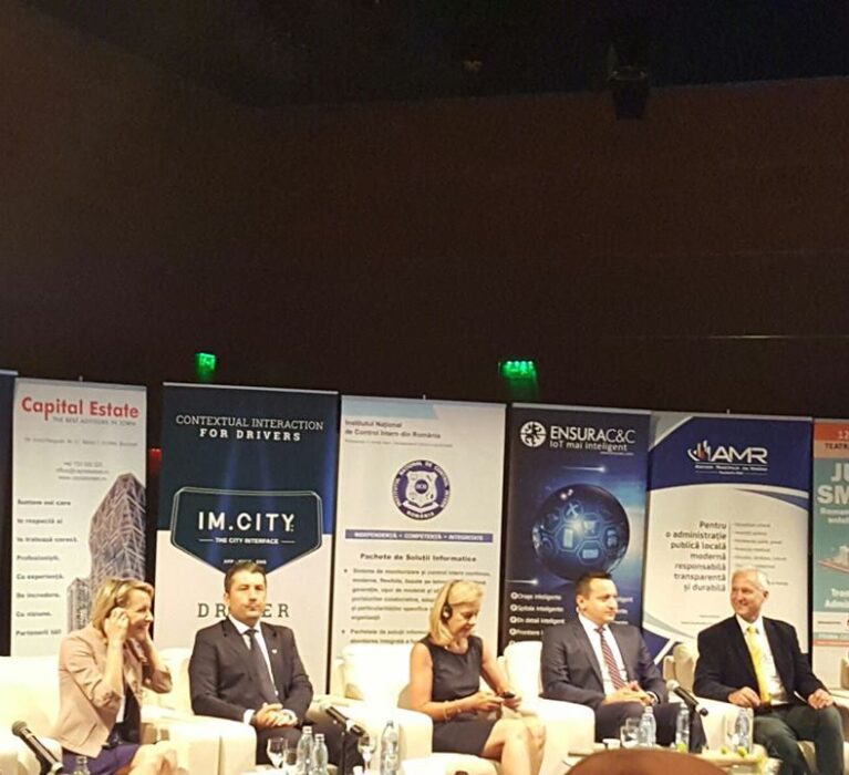 AMR la conferinţa Jump to smart 1.0