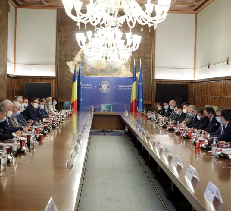 Întâlnirea Comitetului Director al AMR cu Prim-ministrul României