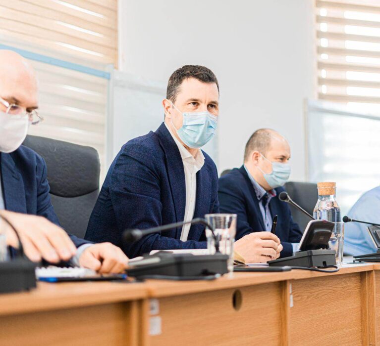 Întâlnire de lucru între Comitetul Director al AMR și conducerea Ministerului Mediului, Apelor și Pădurilor