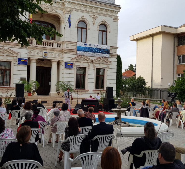 Municipiul Câmpina organizează evenimentul CâmpinArtelor