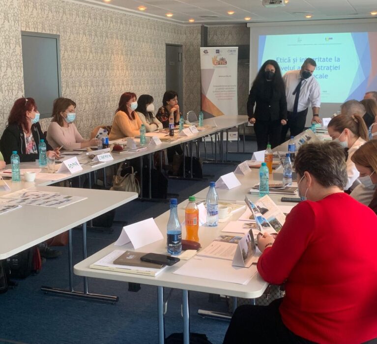 O nouă sesiune de formare a Proiectului E-TIC la ARAD