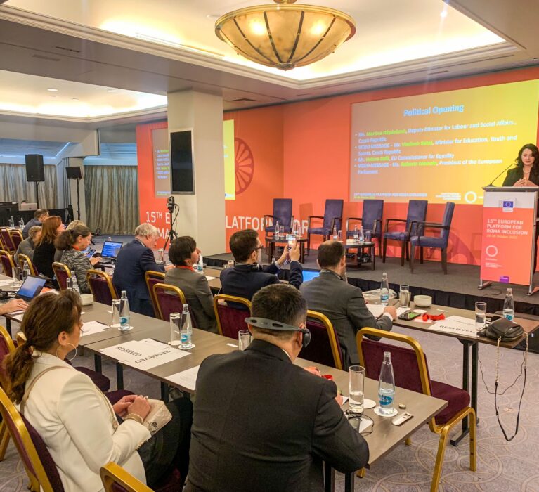 Asociația Municipiilor din România, reprezentată la reuniunea Platformei Europene pentru Incluziunea Romilor