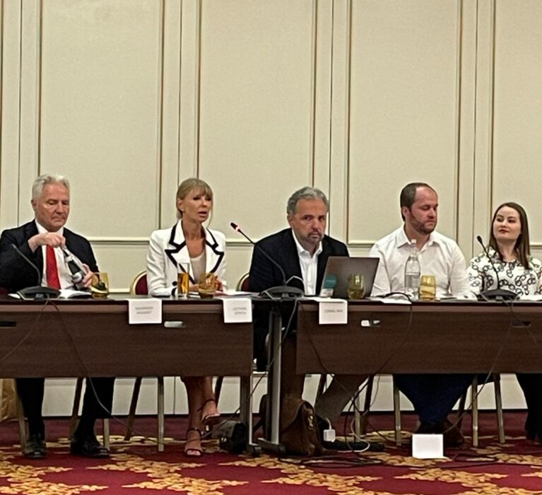 AMR – participare la prezentarea Studiului ”Reforma fiscală – propuneri pe termen scurt”