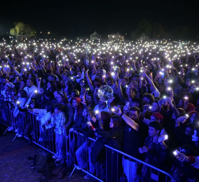 Peste 80.000 de persoane au participat la festivalul de Halloween, organizat de Primăria Sectorului 6