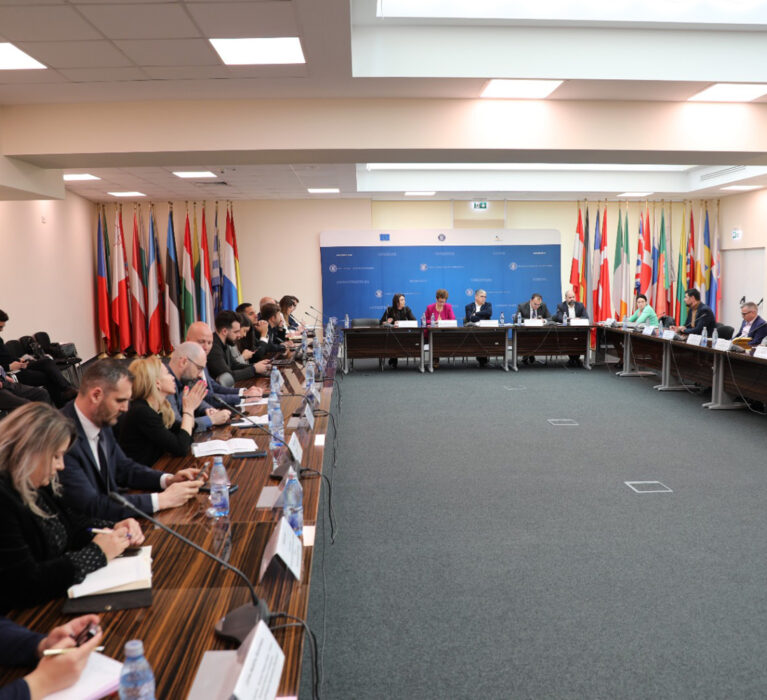 Astăzi la inițiativa Asociației Municipiilor din România, a fost organizată o întâlnire de lucru între primarii sectoarelor municipiului București